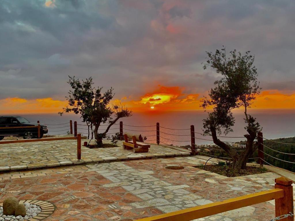 Rahoni Park&Suites Dhërmi Esterno foto