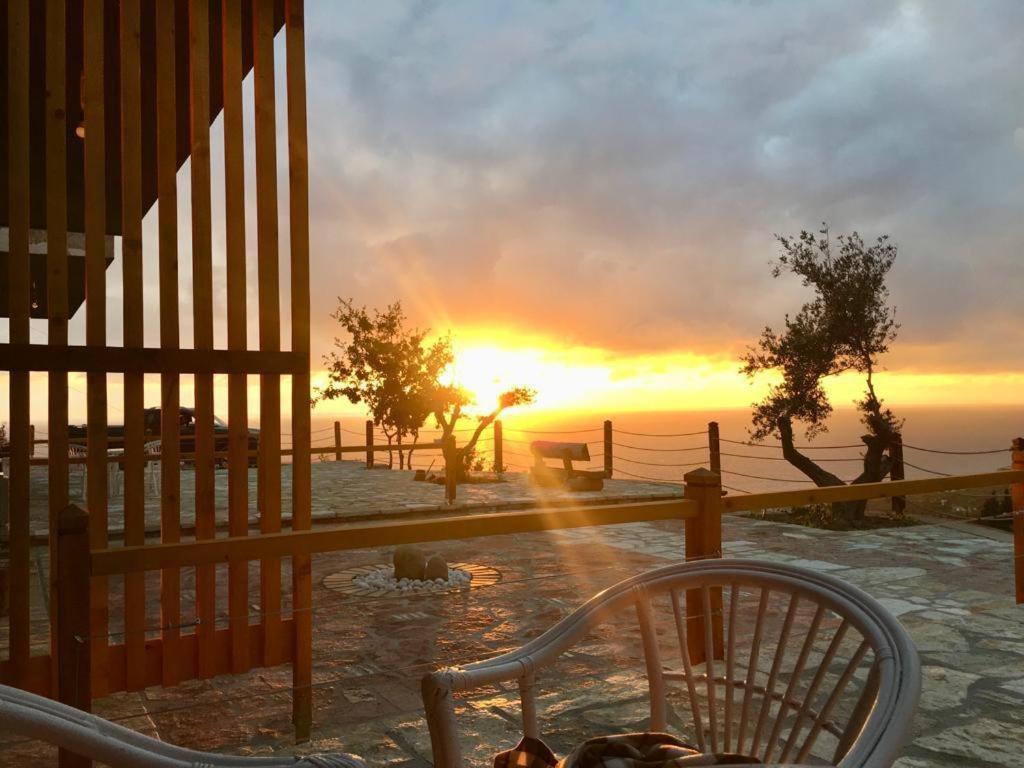 Rahoni Park&Suites Dhërmi Esterno foto