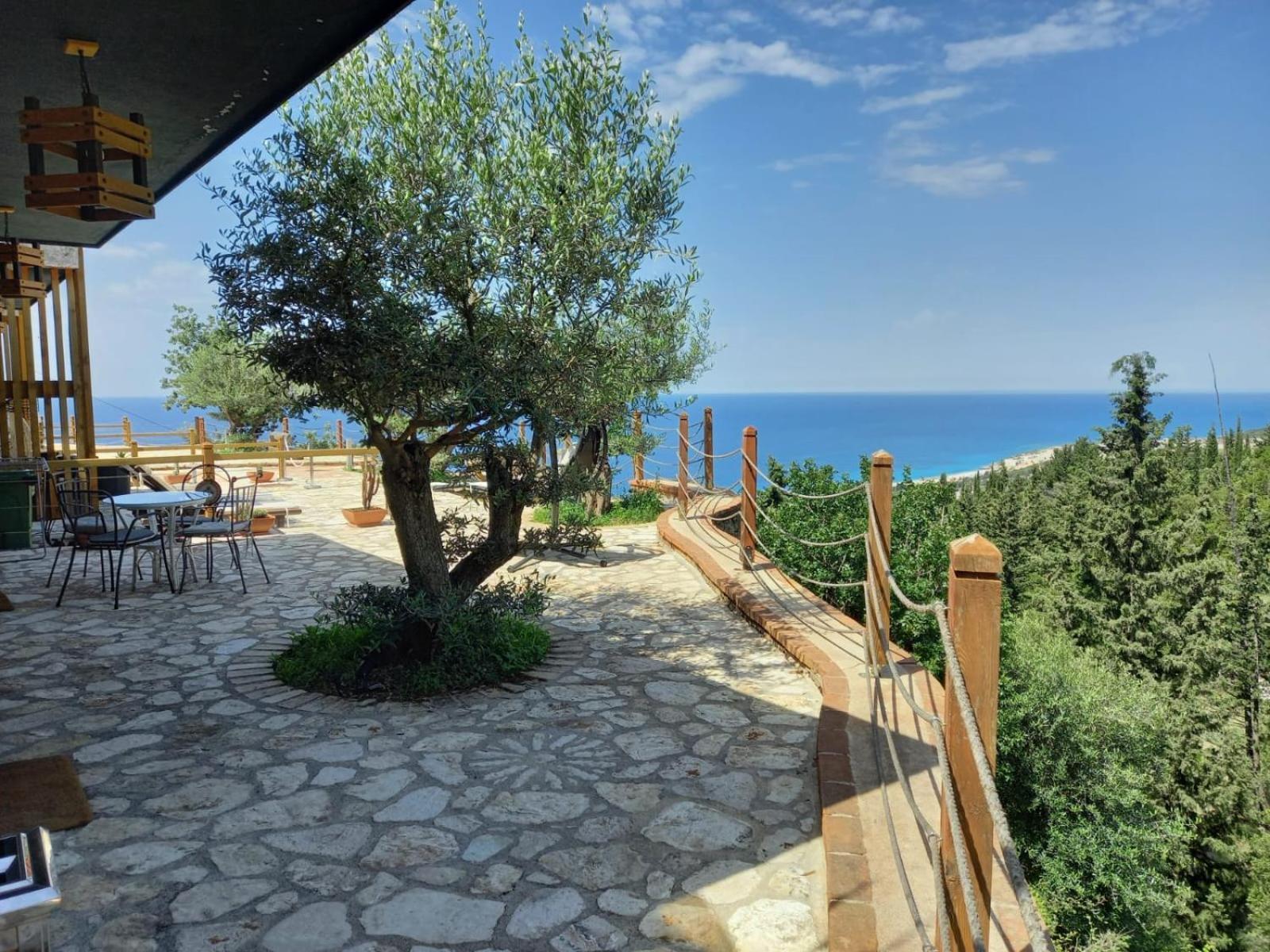 Rahoni Park&Suites Dhërmi Esterno foto